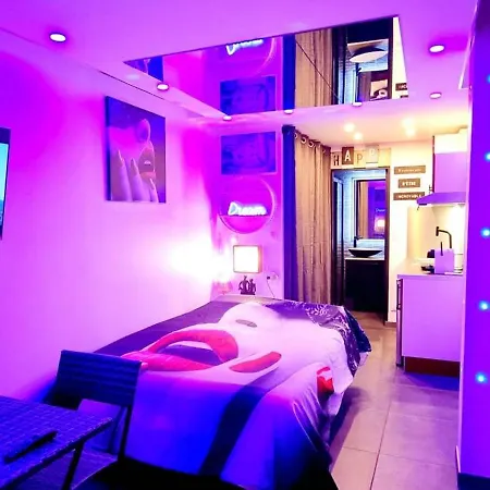 Apartment Naturiste Cap D'agde Phantasme Naturiste Port Nature 94 Vue *
