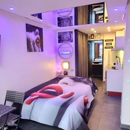 Apartment Naturiste Cap D'agde Phantasme Naturiste Port Nature 94 Vue Agde